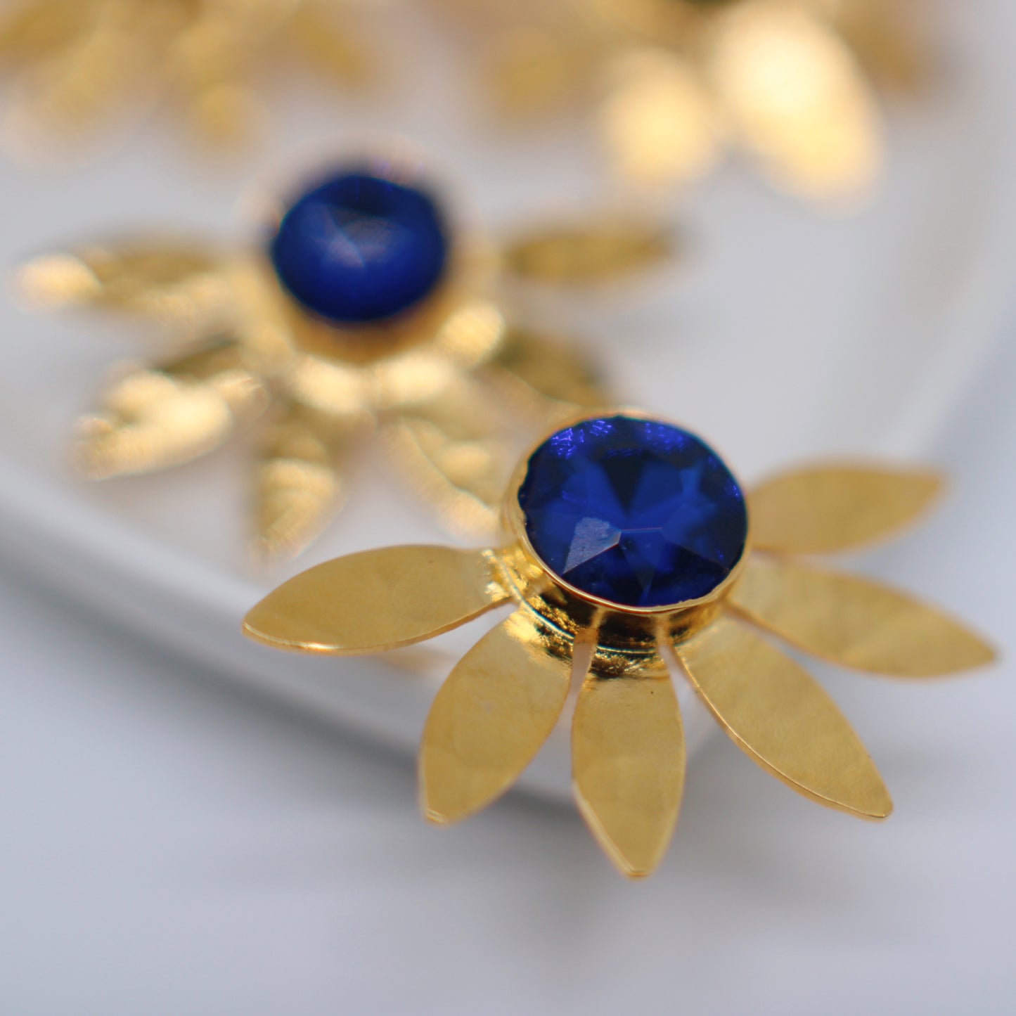 Blue cristal Flower