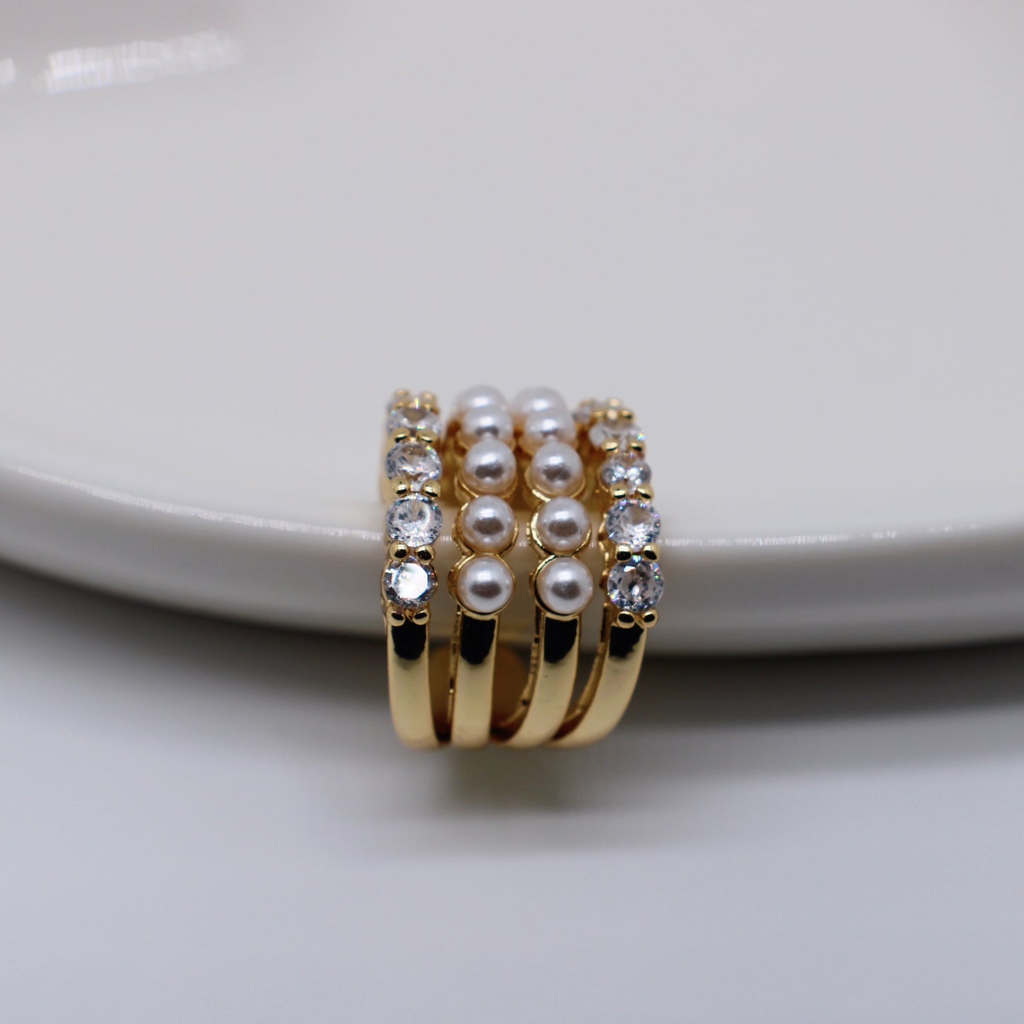 Cristal pearl earcuff