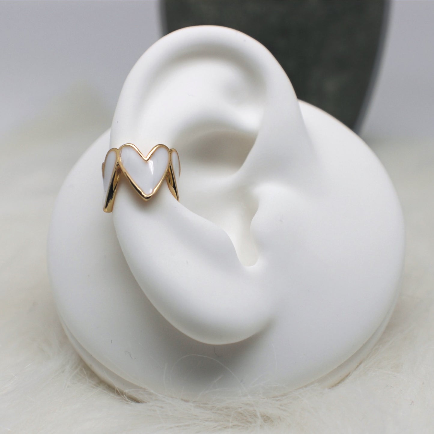 Heart Earcuff